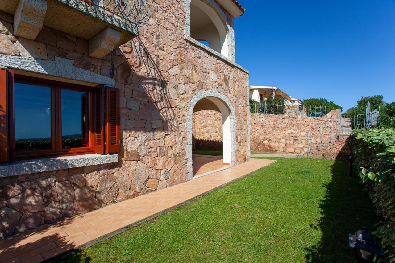 Appartamento Sole Mare Citai San Teodoro  Buitenkant foto