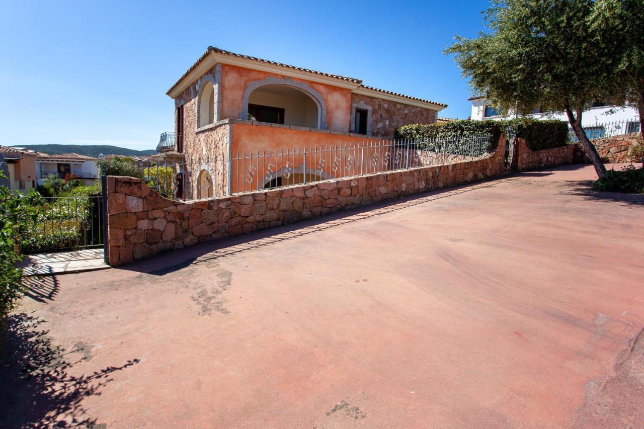 Appartamento Sole Mare Citai San Teodoro  Buitenkant foto